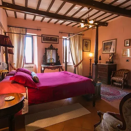 Aparthotel Esther Foligno