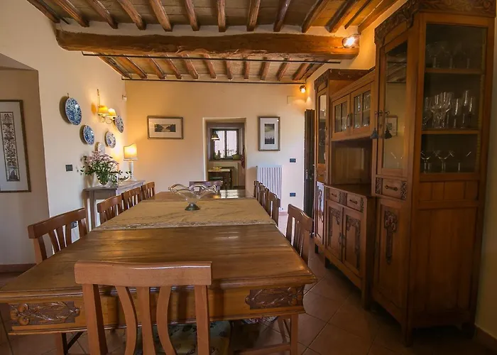 Esther Apartahotel Foligno