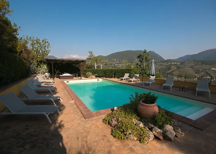 Esther Apartahotel Foligno